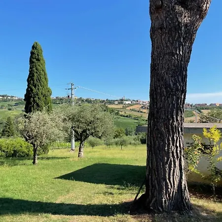 Beb La Nociaia Bed & Breakfast 3*