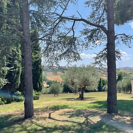 Panzió Beb La Nociaia Tavullia